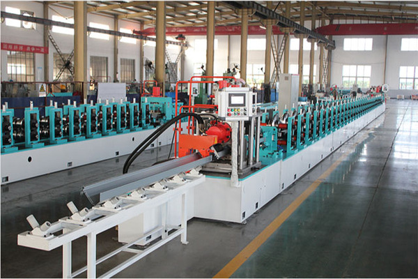 食槽立柱成型机