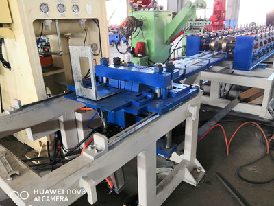 配电箱箱体成型机