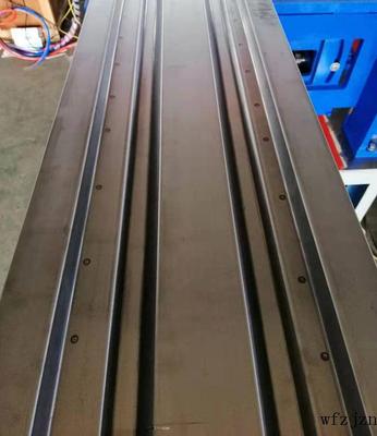 车厢板冷弯设备