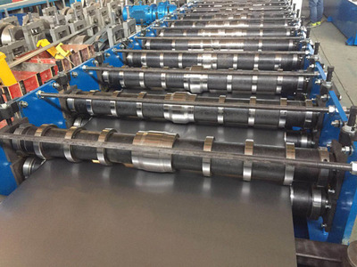 简易型车厢底板生产线