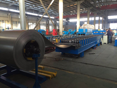 简易型车厢底板生产线