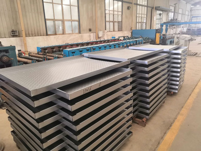 车厢一体底板成型设备